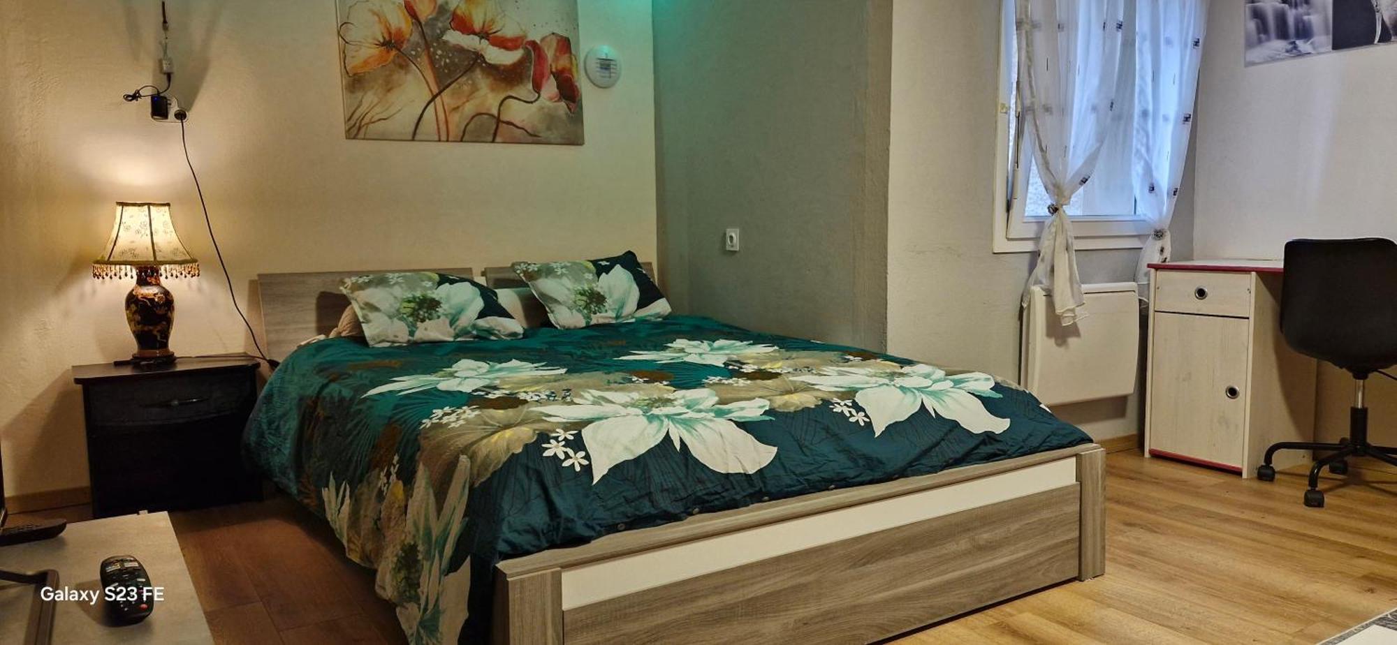 Hebergement Prive A Larnod Экстерьер фото
